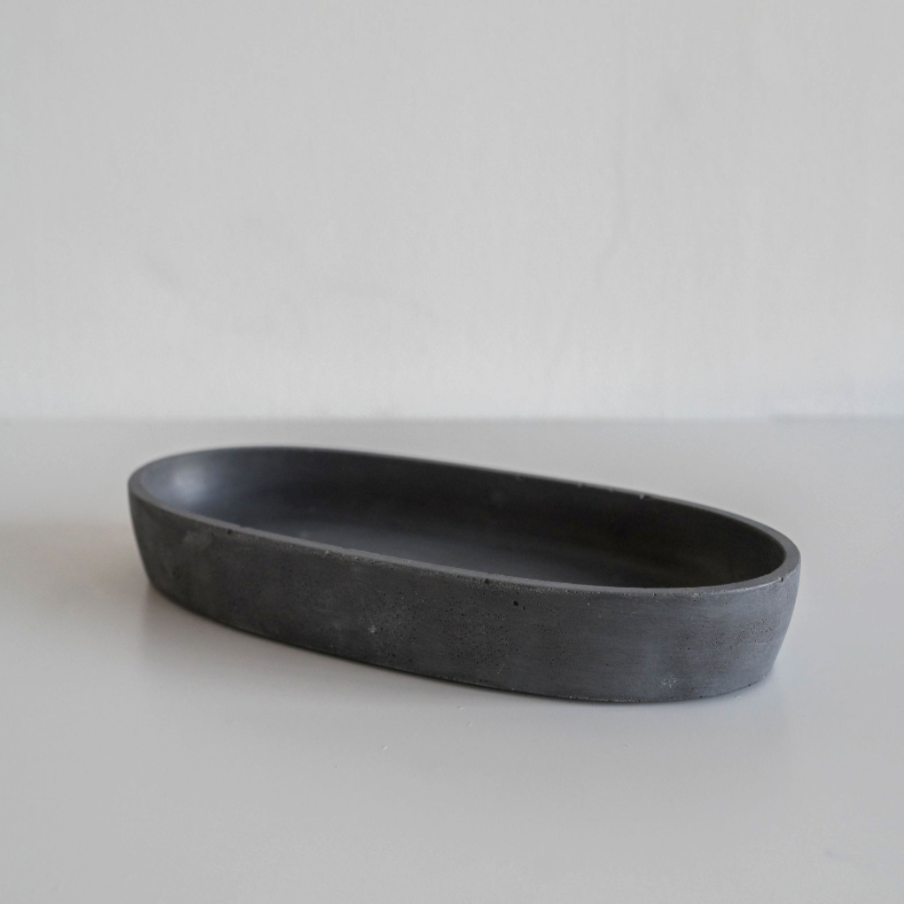 The Curved Tray