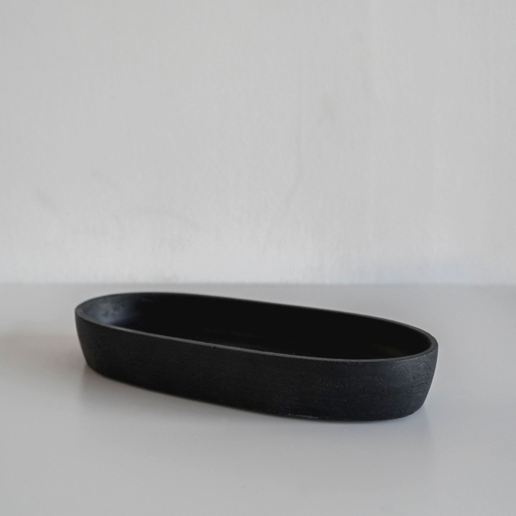 The Curved Tray